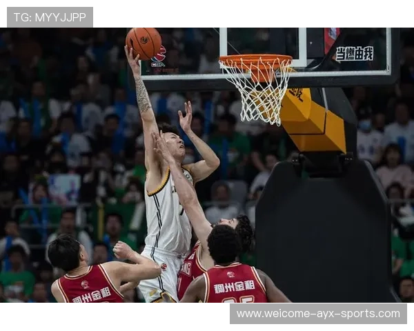 CBA推动中国篮球全面职业化，当前中国篮球运动推进职业化进程的关键