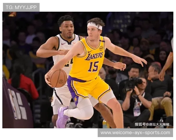 湖人3连胜后,雷迪克称赞小詹,里夫斯情商高,东契奇保持谦虚,湖人队里夫斯 湖人3连胜后,雷迪克称赞小詹,里夫斯情商高,东契奇保持谦虚,湖人队里夫斯