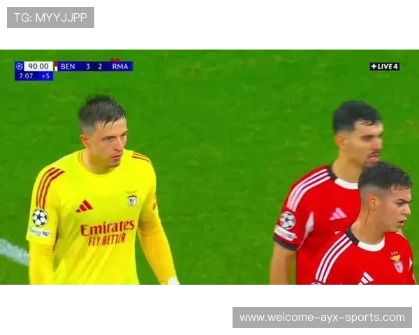 特鲁宾单手托出贝林厄姆必进远射,本菲卡欧战逼平皇家马德里 特鲁宾单手托出贝林厄姆必进远射,本菲卡欧战逼平皇家马德里