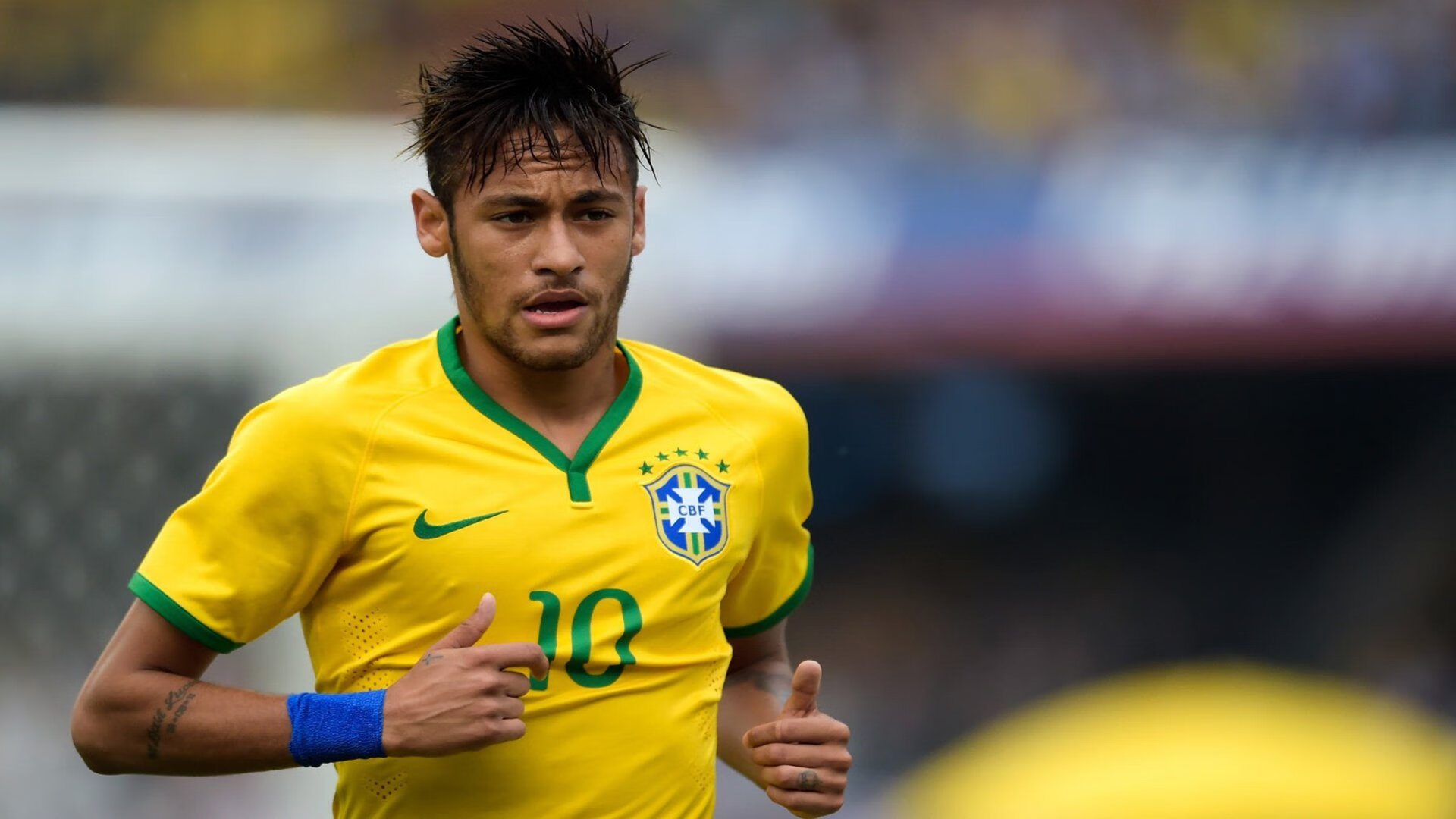 爱游戏体育app-外援角色定义模糊削弱团队协作